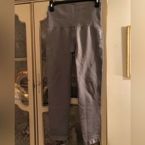 Gymshark NWOT gray leggings size M